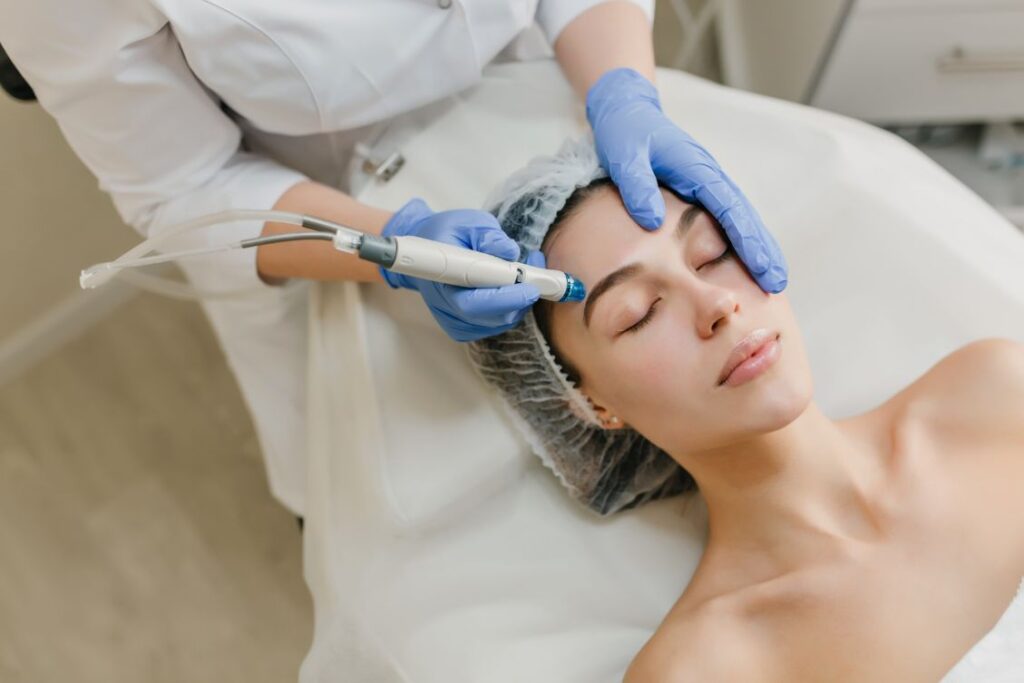 Microneedling - Boosting Collagen